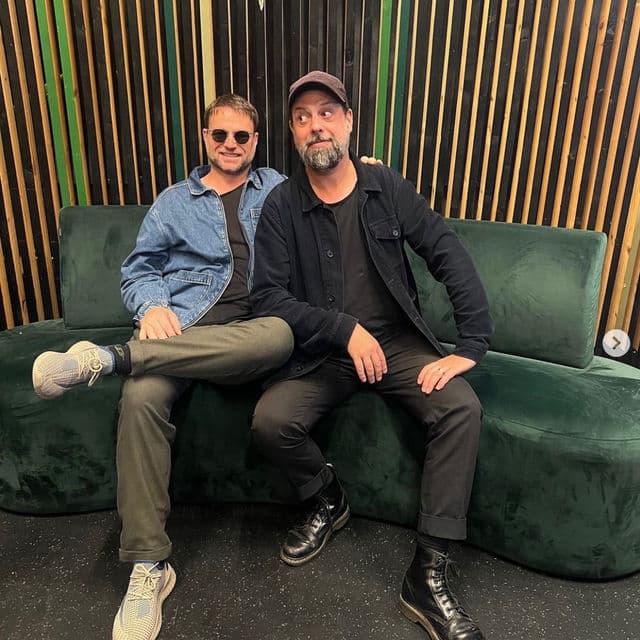 set image